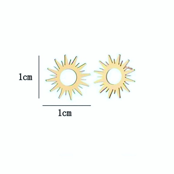 NEW Dainty Sunburst Sun stud Earrings Gold color - Boutique - Picture 3 of 4